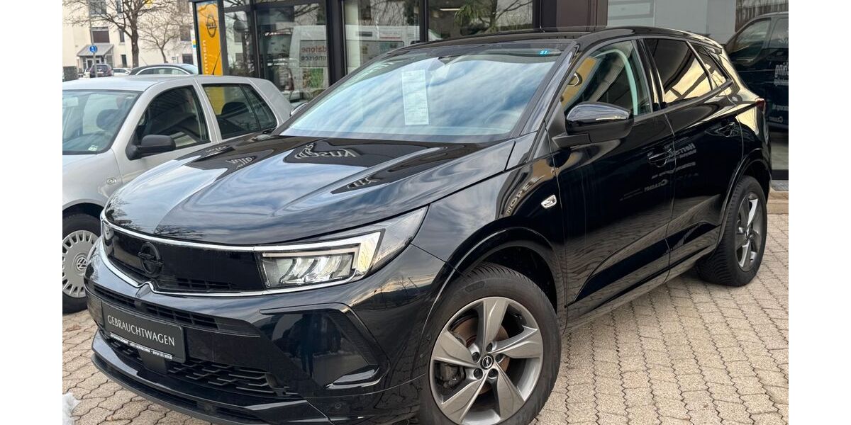 Opel Grandland (X) 10.391 km 26.900 &euro; Herrsching 82211