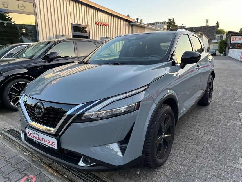 Nissan Qashqai 2.200 km 31.990 € Frankfurt am Main 65929