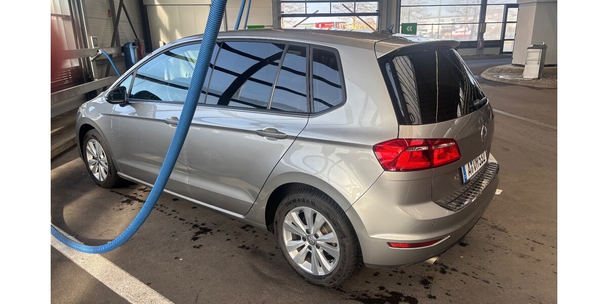 VW Golf Sportsvan 58.217 km 12.000 &euro; Augsburg 86150