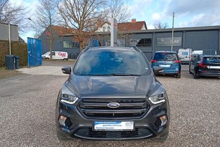 Ford Kuga 95.000 km 17.369 &euro; Kiel 24146