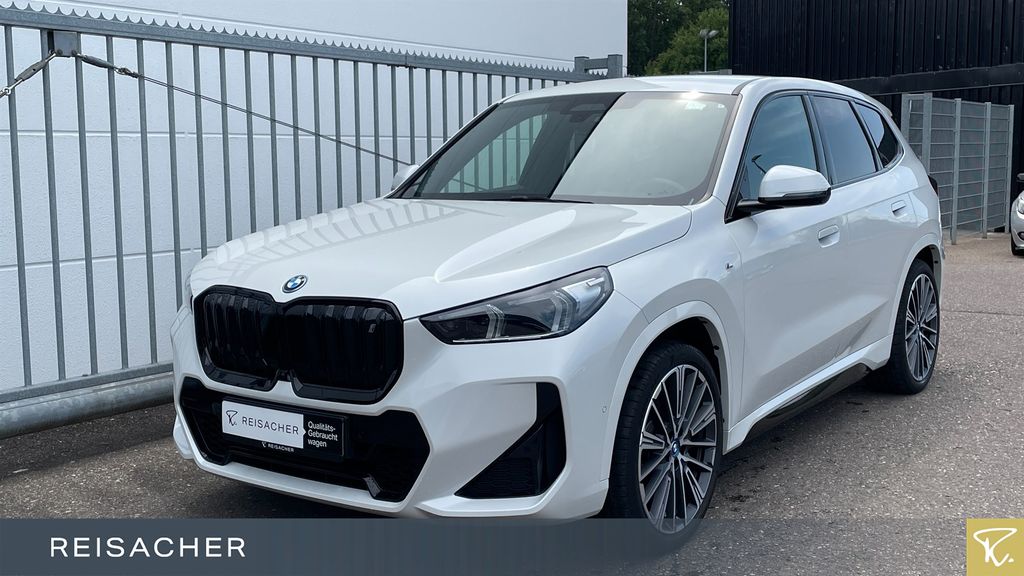 BMW iX1 38.277 km 42.990 &euro; Günzburg 89312