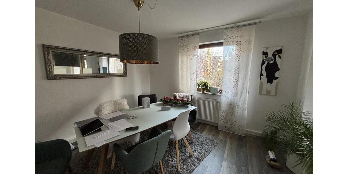 Einfamilienhaus Kernen im Remstal - 4 Zimmer, 110 m&sup2;, 1.400&euro; | Angebot:25790564