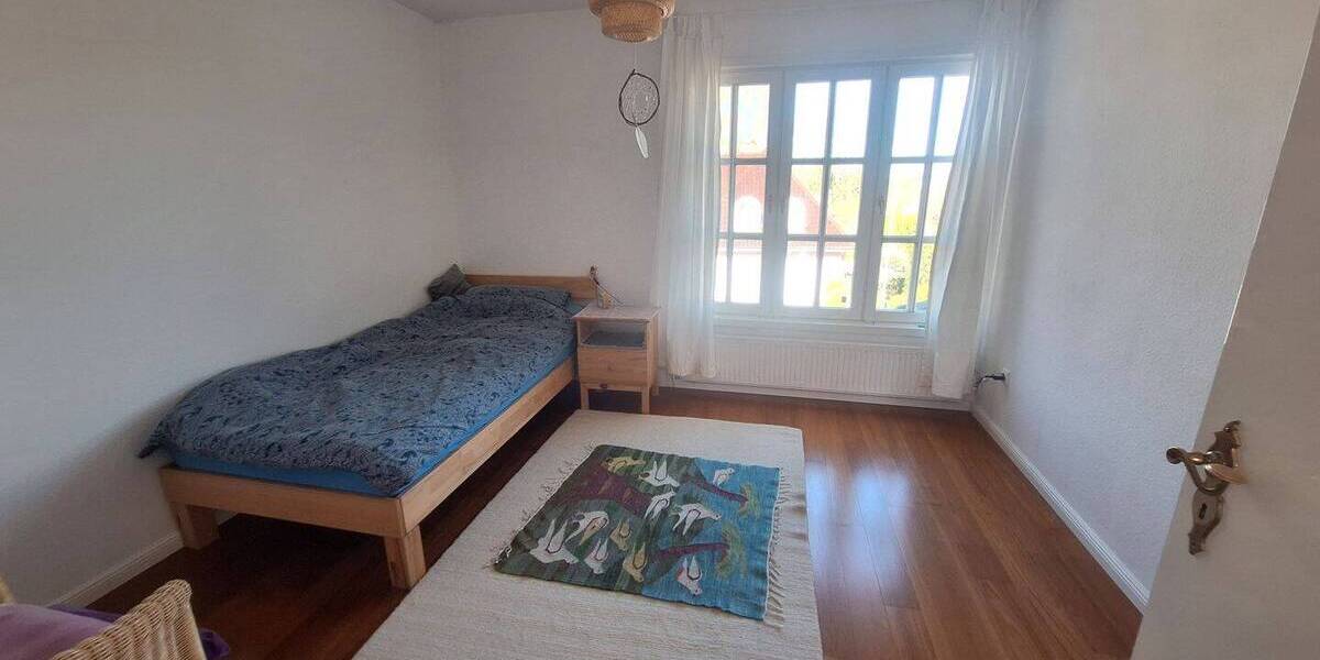 Einfamilienhaus Bad Oldesloe - 5 Zimmer, 180 m&sup2;, 1.655&euro; | Angebot:26417352