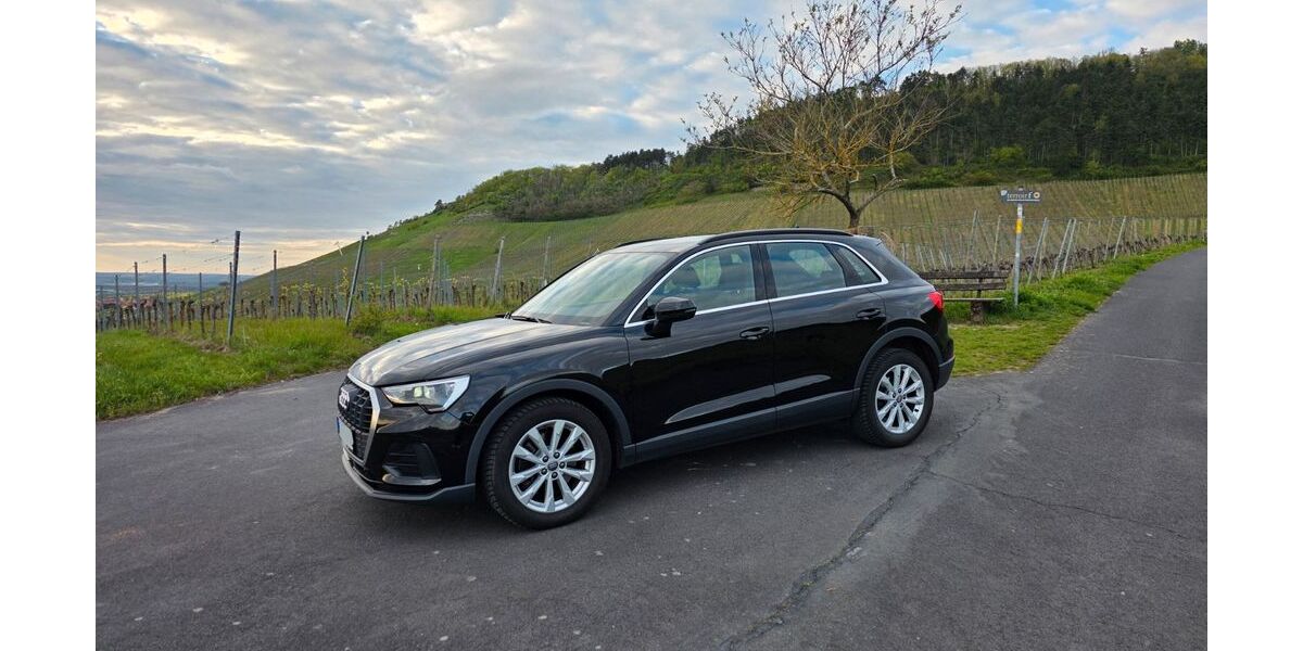 Audi Q3 66.500 km 24.999 &euro; Würzburg 97082