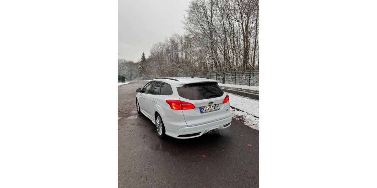 Ford Focus 156.657 km 14.999 &euro; Kiel 24145