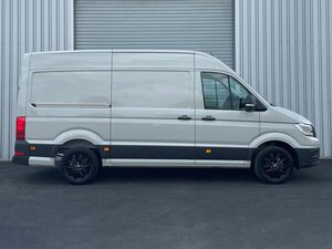 VW Crafter Kasten 35 L3H3 4M NAV LED ACC KAMERA PDC 2.040 km 58.990 &euro; Sangerhausen 06526