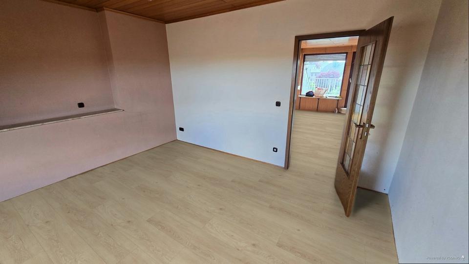 Dachgeschoßwohnung Aachen Eilendorf - 3 Zimmer, 105 m&sup2;, 890&euro; | Angebot:24994360