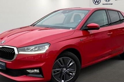 Skoda Fabia 7.583 km 23.299 &euro; Rüdersdorf 15562