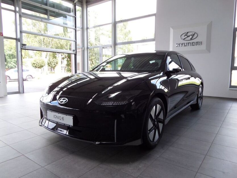 IONIQ 6