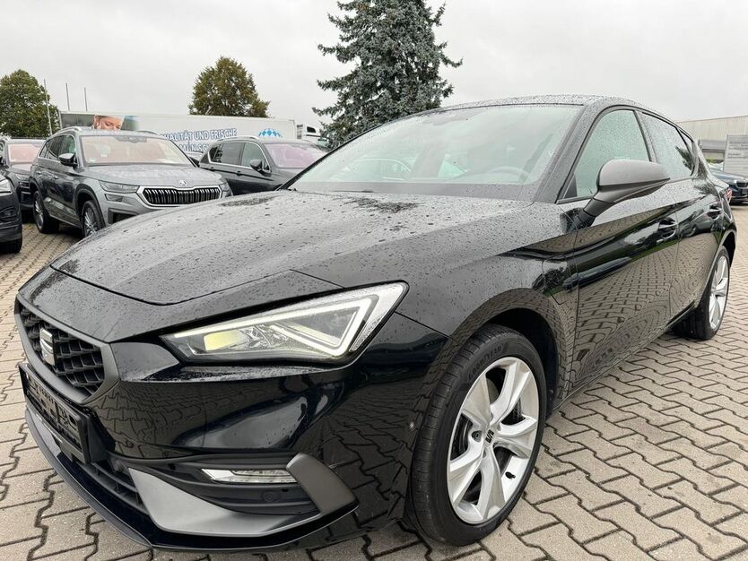 Seat Leon 111.124 km 17.590 € Nabburg 92507