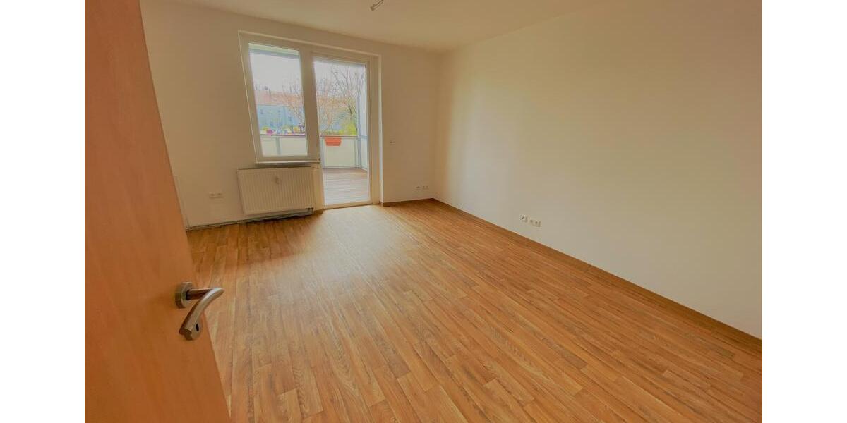 Etagenwohnung Wurzen - 2.5 Zimmer, 61 m&sup2;, 410&euro; | Angebot:26493226