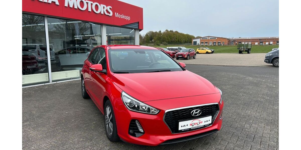 Hyundai i30 106.893 km 11.470 &euro; Bitburg 54634