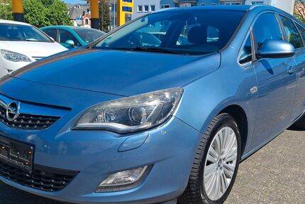 Opel Astra 144.000 km 5.400 &euro; Wiesbaden 65187