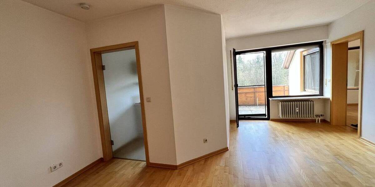 Etagenwohnung Neustadt an der Aisch Neustadt - 2 Zimmer, 67 m&sup2;, 245.000&euro; | Angebot:26486680