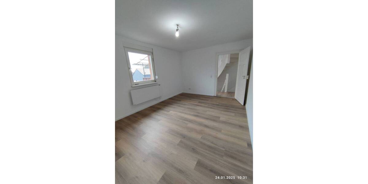 Einfamilienhaus Karlsruhe Grünwettersbach - 4 Zimmer, 100 m&sup2;, 1.200&euro; | Angebot:25996653
