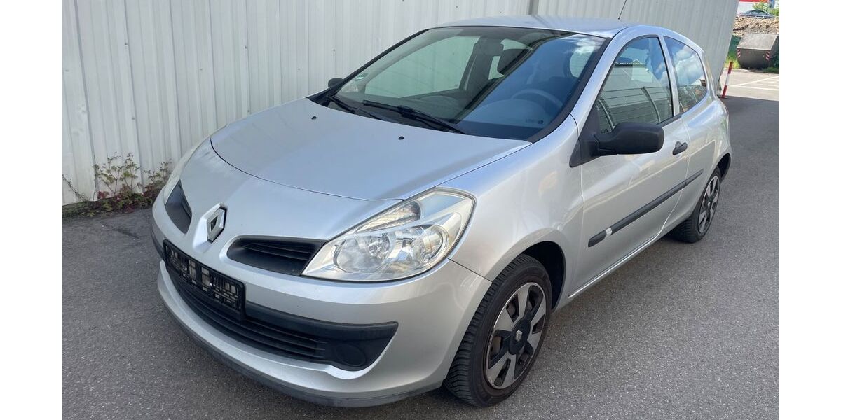 Renault Clio 207.000 km 990 &euro; Böblingen 71034