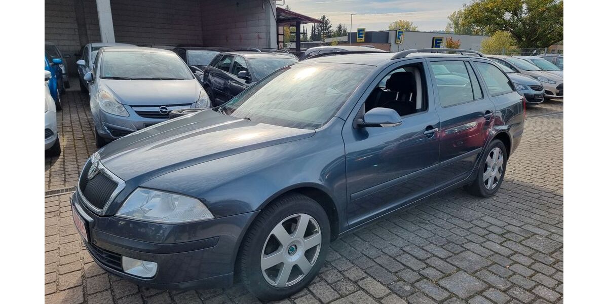 Skoda Octavia 185.000 km 1.500 € Randersacker 97236