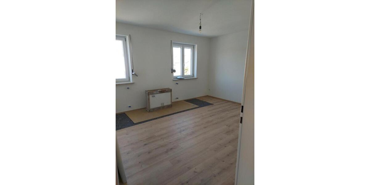 Reihenhaus Mauerstetten - 6 Zimmer, 140 m&sup2;, 1.540&euro; | Angebot:26156252