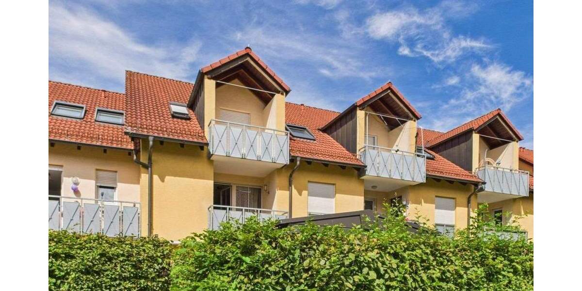 Charmante 2-Zimmer-Dachgeschosswohnung mit Loggia in Markt Schwaben 2 zimmer