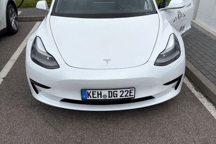 Tesla Model 3 62.000 km 21.800 &euro; Krailling 82152