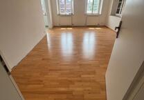 Charmante 1-Zimmer-Wohnung in denkmalgeschütztem Altbau