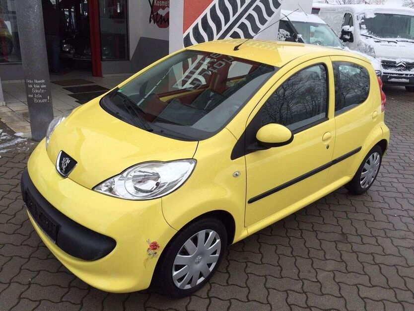 Peugeot 107 85.680 km 2.590 € Gera 07549