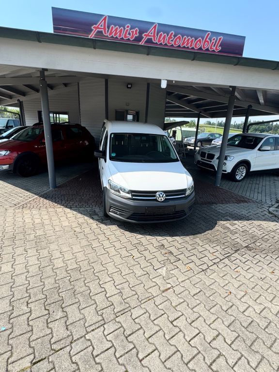 VW Caddy 109.397 km 11.900 € Röhrnbach 94133
