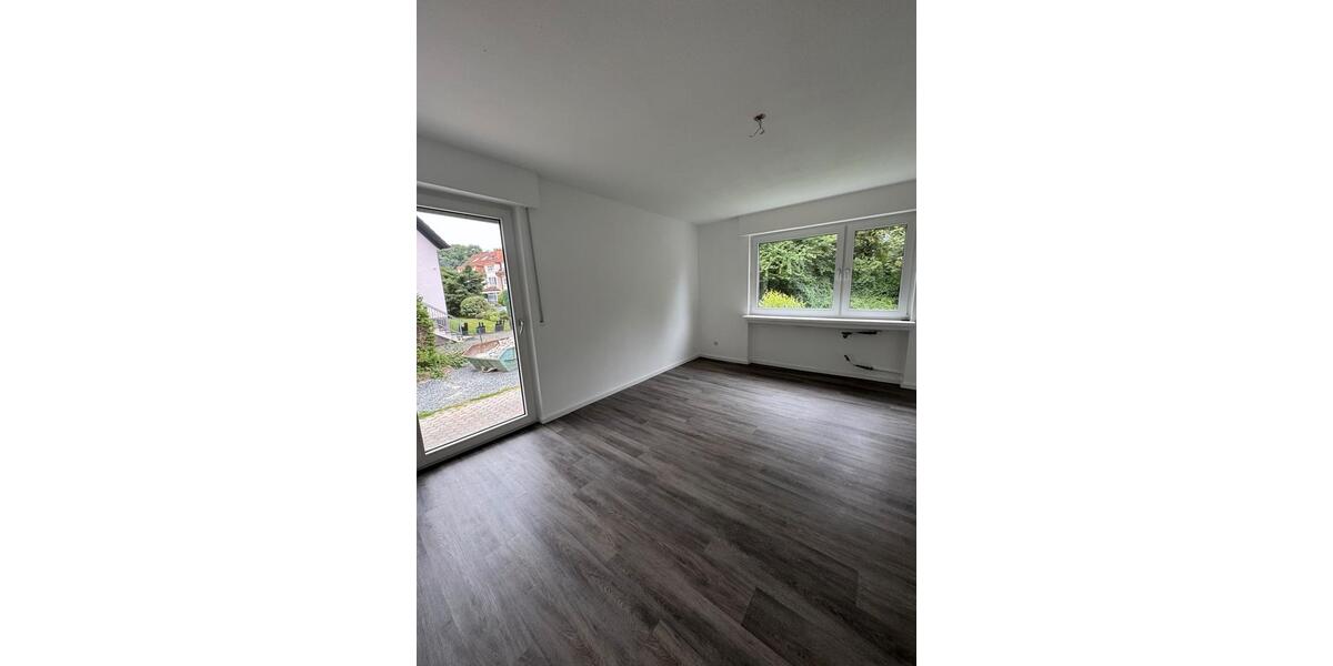 Mehrfamilienhaus, Wohnhaus Sankt Augustin - 10 Zimmer, 230 m&sup2;, 6.500&euro; | Angebot:26318919