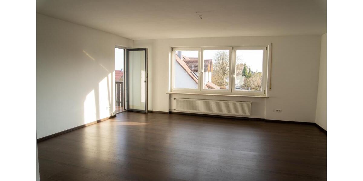 Etagenwohnung Regensburg Galgenberg - 5 Zimmer, 119 m&sup2;, 1.940&euro; | Angebot:25881477