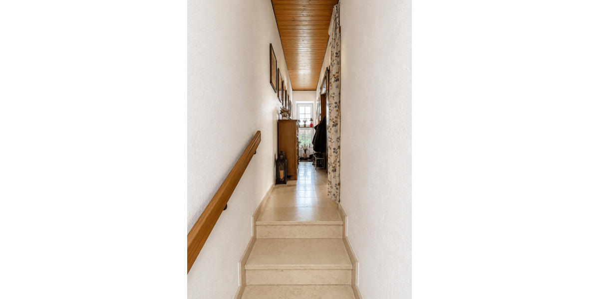 Mehrfamilienhaus, Wohnhaus Trier Biewer - 4 Zimmer, 135 m&sup2;, 175.000&euro; | Angebot:26886525