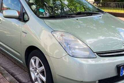 Toyota Prius 272.000 km 3.999 &euro; Delmenhorst, Stadt 27755