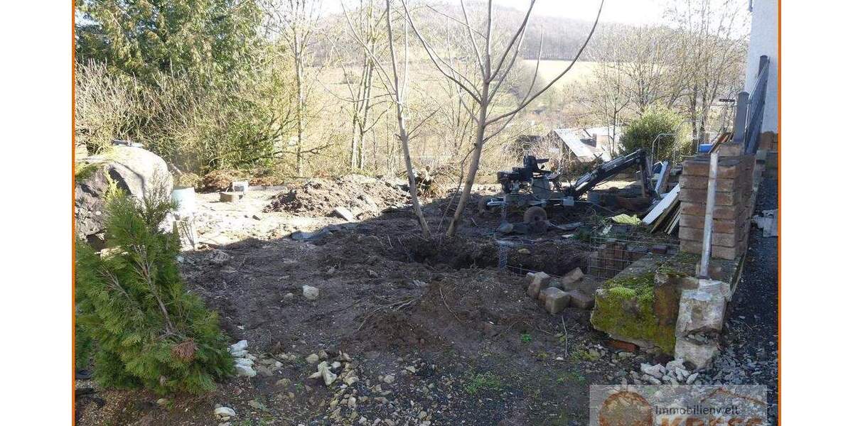 Einfamilienhaus Steinau an der Straße / Neustall Ulmbach - 8 Zimmer, 288 m&sup2;, 180.000&euro; | Angebot:25746838