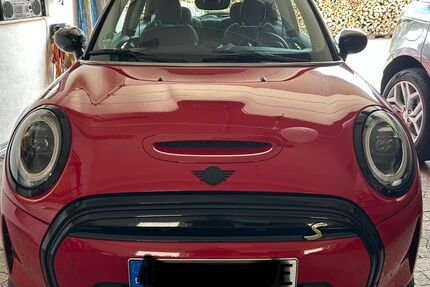 Mini Cooper SE 31.520 km 18.200 &euro; Gerbershausen 37318