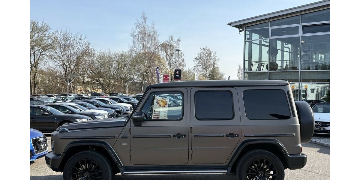 Mercedes-Benz G 400 d Stronger Than Time 360°/ACC/BURM/MASSAGE 141.105 km 93.900 &euro; Villingen-Schwenningen 78054