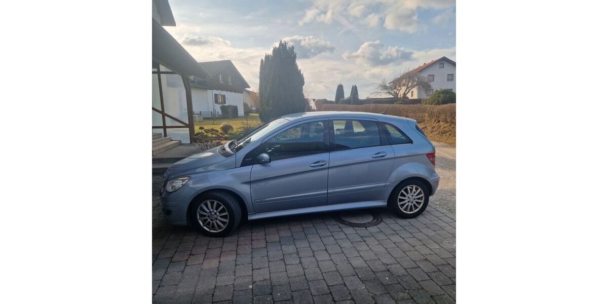 Mercedes-Benz B 200 195.000 km 2.500 &euro; Penzing 86929