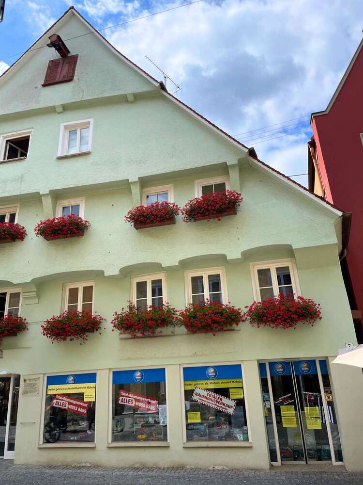 Einzelhandel in Nördlingen 4.500 € 236 m²