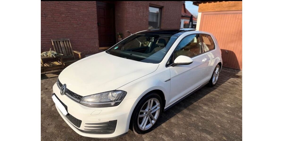 VW Golf 248.000 km 7.800 &euro; Kelsterbach 65451