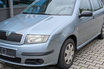 Skoda Fabia 145.000 km 1.990 &euro; Rothemann an der B27 36124