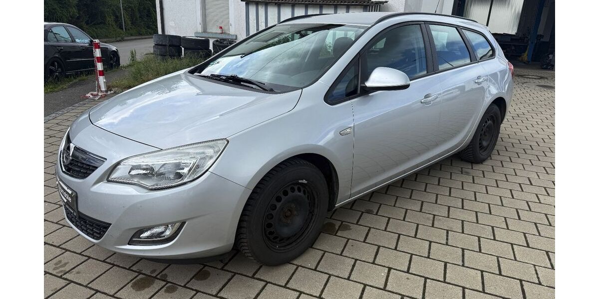 Opel Astra 189.000 km 2.990 &euro; ERTINGEN 88521