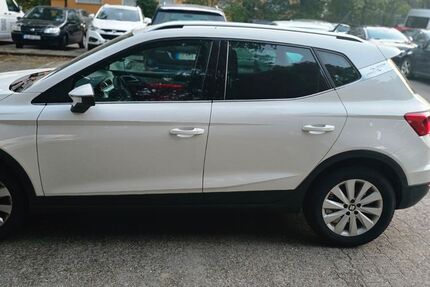Seat Arona 98.000 km 11.500 &euro; Rüsselsheim 65428