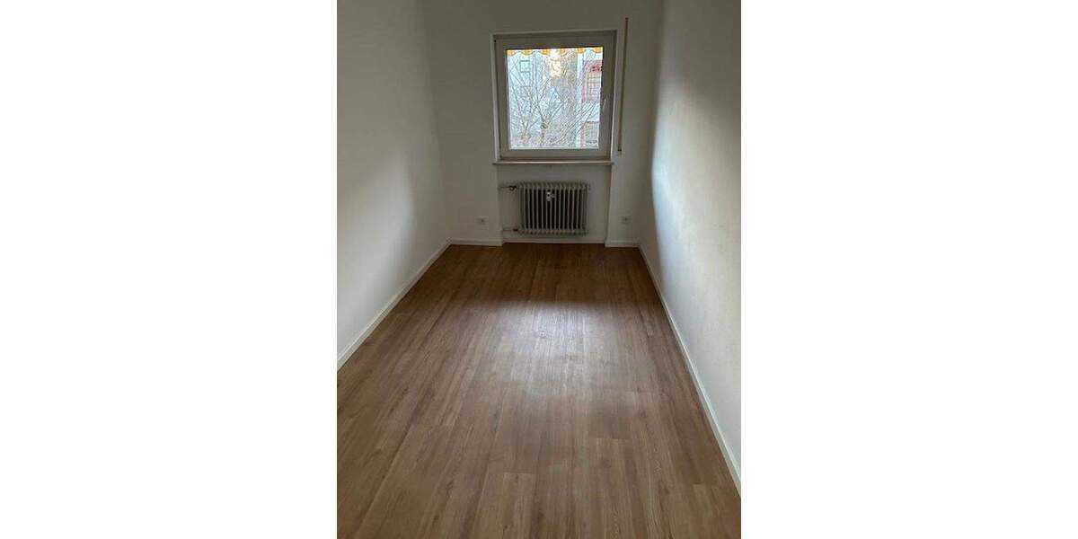 Etagenwohnung Weiden - 4 Zimmer, 88 m&sup2;, 269.000&euro; | Angebot:25390034