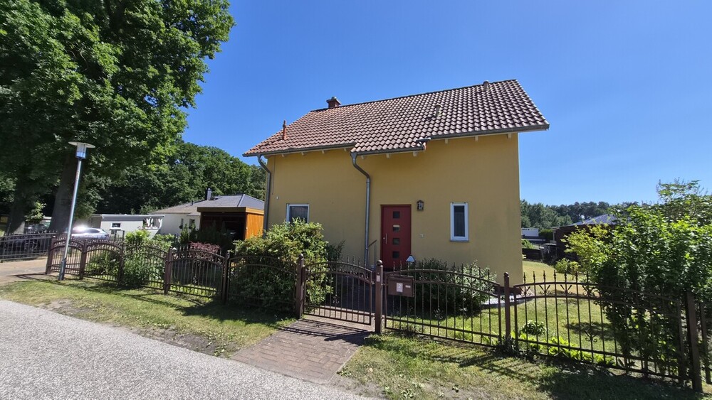 HORN IMMOBILIEN ++ modernes Einfamilienhaus mit Photovoltaikanlage, Garage und Terrasse in Torgelow - Einfamilienhaus Torgelow | Angebot:26974635