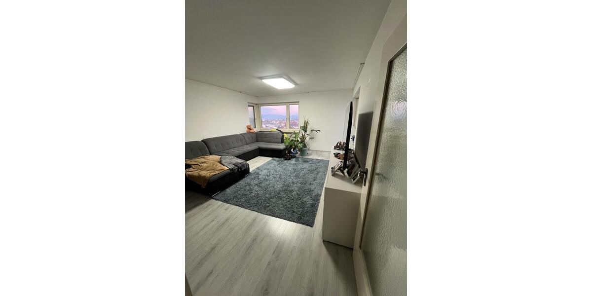 Dachgeschoßwohnung Plattling - 2 Zimmer, 63 m&sup2;, 160.000&euro; | Angebot:24319084