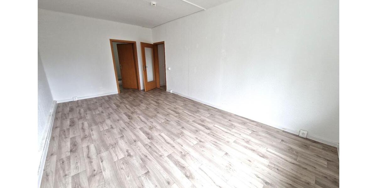 Etagenwohnung Osterwieck - 4 Zimmer, 75 m&sup2;, 261&euro; | Angebot:21655761