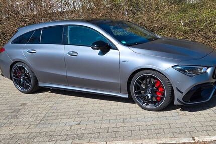 Mercedes CLA 45 AMG Shooting Brake