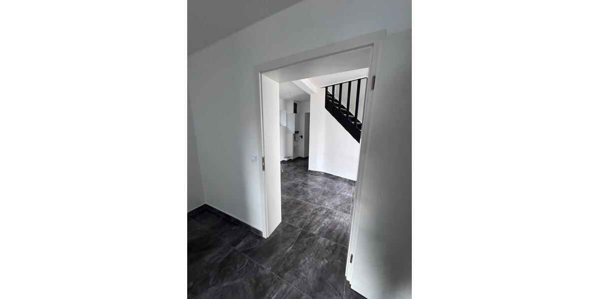 Doppelhaushälfte Salzgitter Ortschaft Ost - 4 Zimmer, 138 m&sup2;, 1.300&euro; | Angebot:26592264