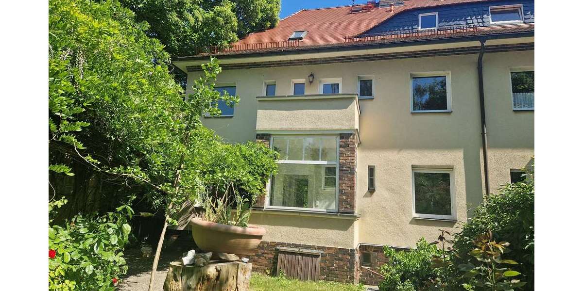 Einfamilienhaus Radebeul - 7 Zimmer, 200 m&sup2;, 2.400&euro; | Angebot:26695599