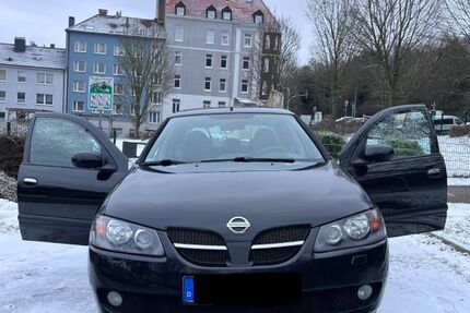Nissan Almera 88.000 km 2.900 &euro; Hagen 58091