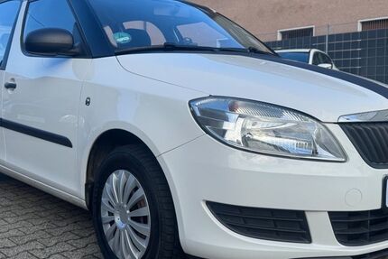 Skoda Roomster 105.600 km 4.290 &euro; Köln 50858