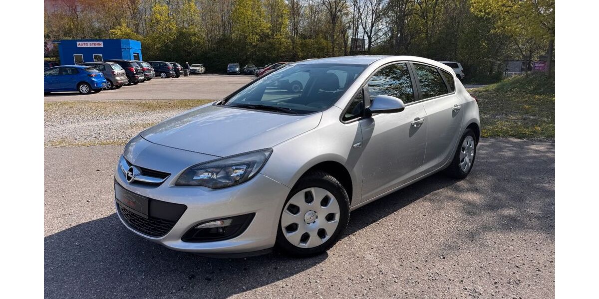 Opel Astra 147.000 km 5.700 &euro; München 80939